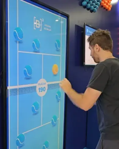Jogo de tênis interativo da B3 no Rio Open